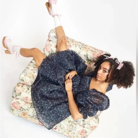 Floral Puff Sleeve Dress - Picture 10 of 10